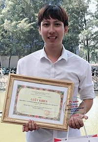 nam-hoc-2018-2019-em-Nguyen-La-2920-3411