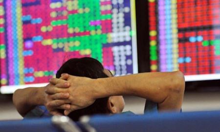 VnIndex tiếp tục lao dốc,  tuột khỏi ngưỡng 738 điểm