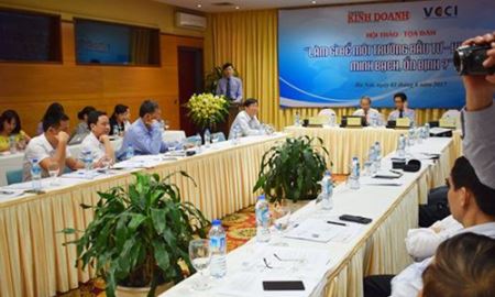 Doanh nghiệp: Rủi ro lớn nhất là rủi ro chính sách
