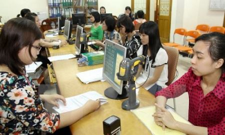 Đã bàn giao hơn 1,5 triệu sổ BHXH cho người lao động
