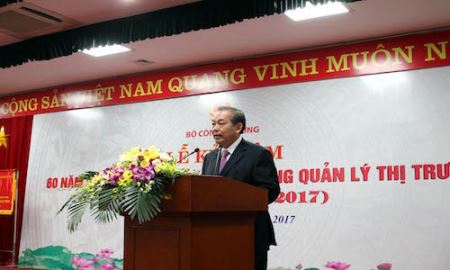 Phó Thủ tướng: Xử lý nghiêm công chức 