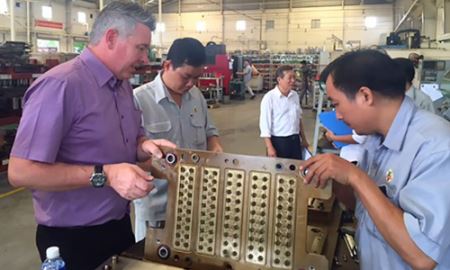 Gỡ vướng chính sách BHXH bắt buộc với lao động nước ngoài