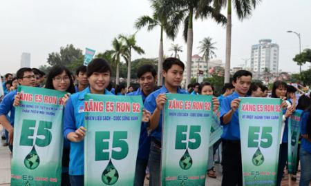 Xăng A92 sắp “khai tử”, E5 vẫn bị thờ ơ
