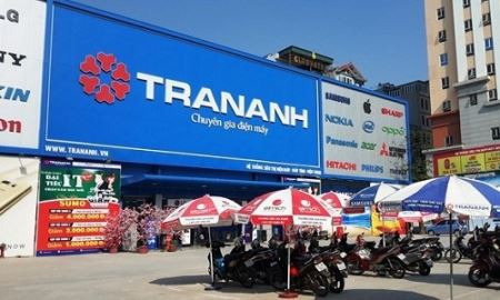 Trước tin đồn sáp nhập, hàng loạt lãnh đạo Trần Anh thoái vốn