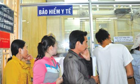 Mối lo bội chi Quỹ khám chữa bệnh BHYT