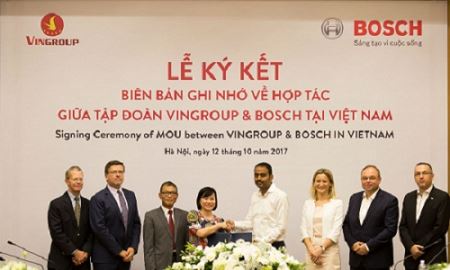 Vingroup và Bosch ký biên bản hợp tác sản xuất ô tô, xe máy điện