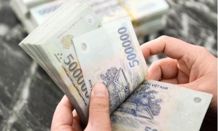 32,6% người lao động sống dưới mức kham khổ