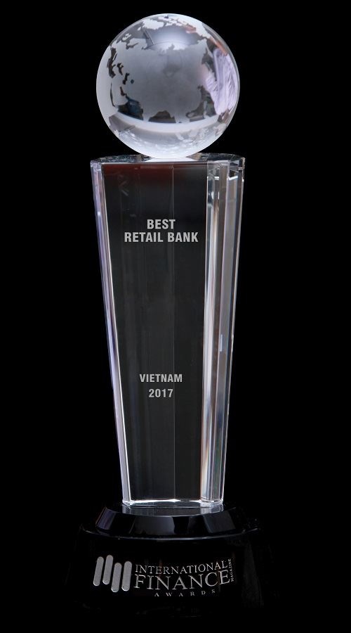best-retail-bank-vietnam-2017-20171023-1