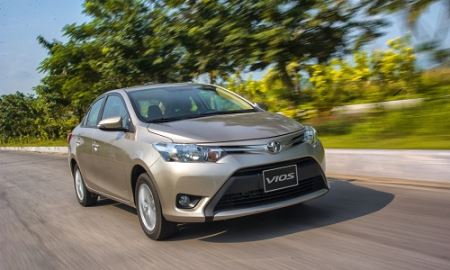 Toyota giảm giá một loạt mẫu CKD từ 1/11/2017