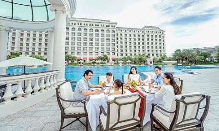Vinpearl festive holidays: đón lễ ở thiên đường, tưng bừng nhận quà khủng