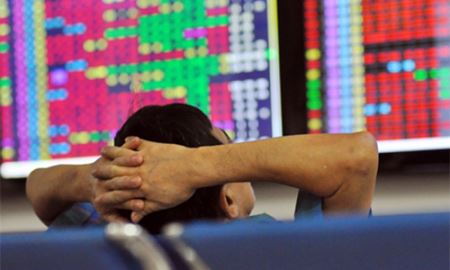 Ảnh hưởng bởi ETFs,  chứng khoán chờ tuần mới 
