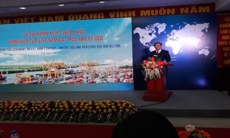 Xuất nhập khẩu đạt mốc kỷ lục 400 tỷ USD