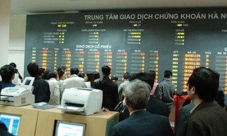 “Làm giá” cổ phiếu, xử nhẹ nên…nhờn?