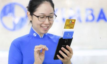 Trả góp lãi suất ưu đãi với thẻ tín dụng Eximbank