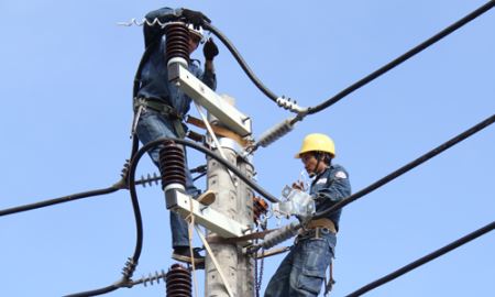 EVN rút vốn, cạnh tranh thêm minh bạch