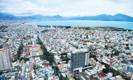 Vốn vẫn gián tiếp đổ vào bất động sản