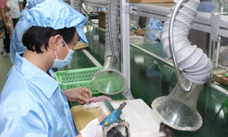Mỏng manh nội địa hóa công nghiệp điện tử