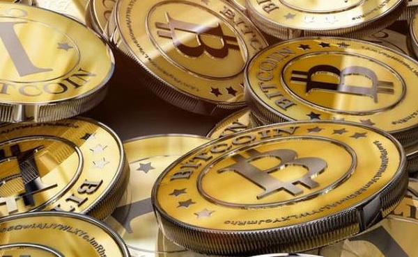 Bitcoin rơi xuống ngưỡng 8.000 USD, nhà đầu tư lo lắng