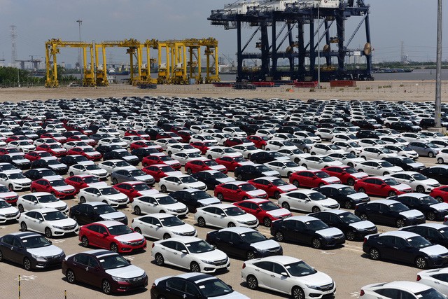 Nhập khẩu ô tô: xe Thái chiếm hơn 80%
