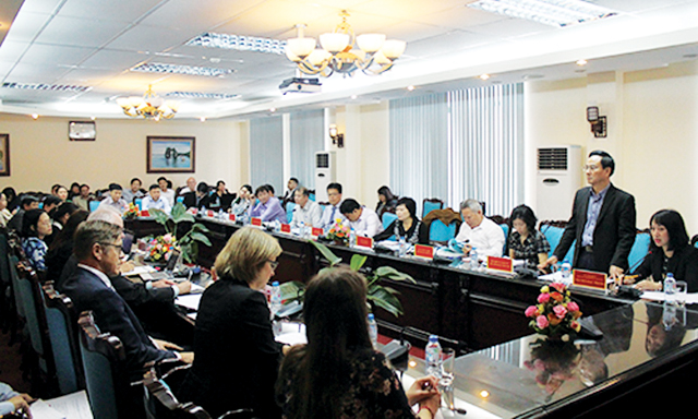 Hệ thống đào tạo trực tuyến theo chương trình khung cho khu vực KTHT, HTX