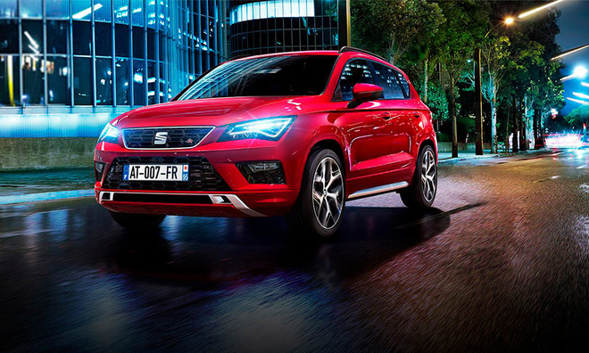 <p class="Normal">
<strong>Cupra Ateca: chiếc SUV thể thao của de Seat</strong></p><p class="Normal">Chiếc SUV Ateca, Cupra với logo mới dành cho dòng xe mới độc lập của hãng Seat. Chiếc SUV compact là một trong những chiếc xe “cơ bắp” nhất trong hạng được giới thiệu tại triển lãm, với công suất 300 mã lực. Đó là chiếc xe đầu tiên trưng hai chữ “S” cấu thành logo của  Cupra.</p><p class="Normal"><em>Photo: Seat</em></p>