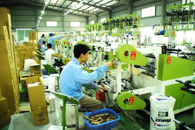 Đặt mục tiêu doanh thu tỷ USD, cổ phiếu AAA tăng mạnh