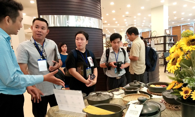 Doanh nghiệp nội 'bỏ thấp, bắt cao'