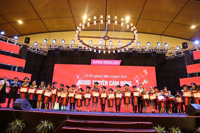 Lễ tốt nghiệp 2018 của Apax English: Tổng kết cho một khởi đầu mới