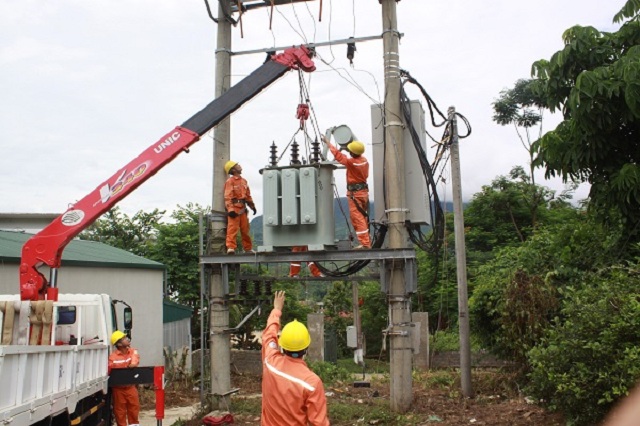 Công ty Điện lực Sơn La bảo đảm cấp điện an toàn, ổn định trong mùa nắng nóng