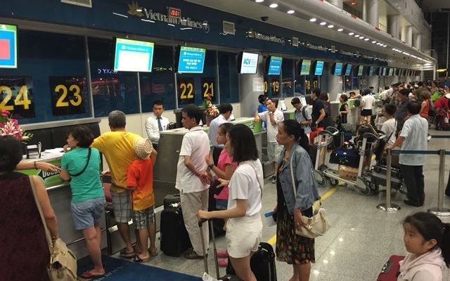 Không tăng giá vé máy bay theo giá nhiên liệu