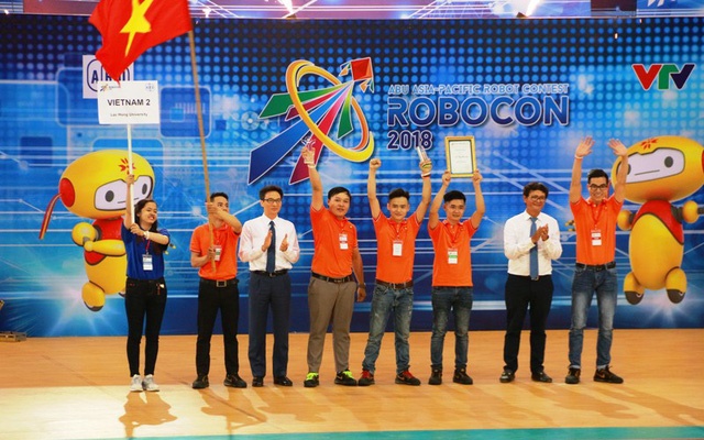 Việt Nam vô địch ABU Robocon 2018