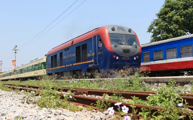 Tàu khách Hà Nội - Đồng Đăng, Hạ Long hoạt động trở lại