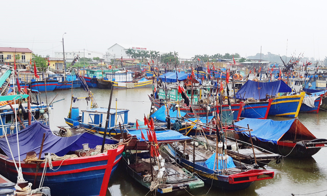 Nỗ lực gỡ thẻ vàng của EC