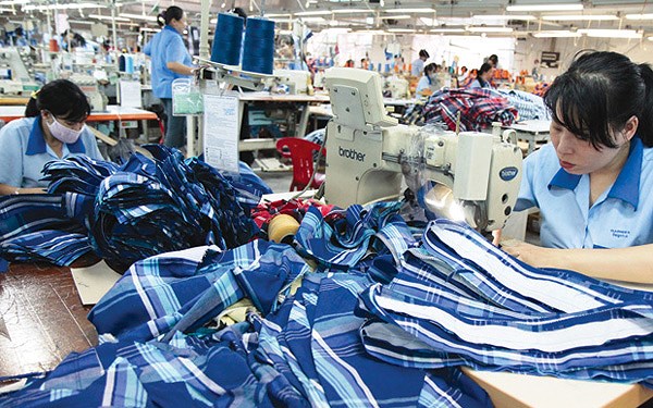Xuất khẩu nhiều nhưng dệt may Việt vẫn 'trắng' thương hiệu
