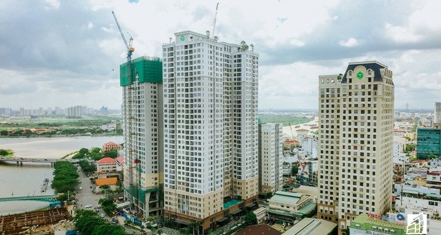 NVL bất ngờ giảm sâu