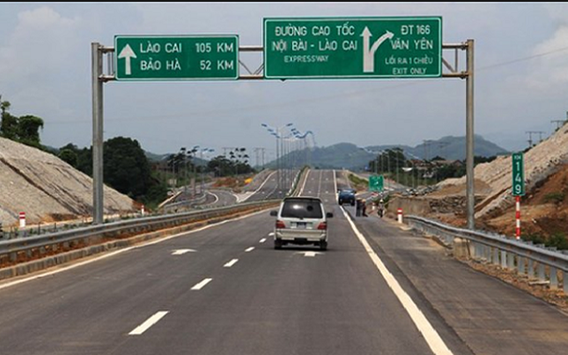 Làm đường nối cao tốc Nội Bài - Lào Cai đến Sa Pa theo hình thức BOT