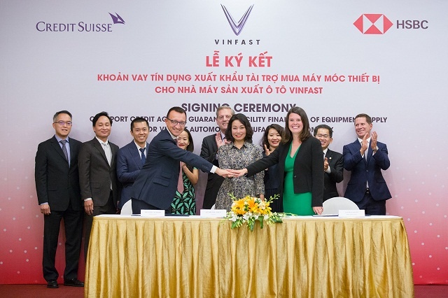 Anh-ky-ket-VinFast-JPG-1401-1539141672.j