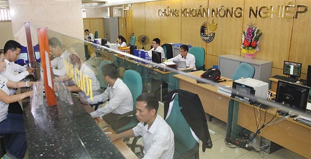 AGR tiếp tục hồi phục