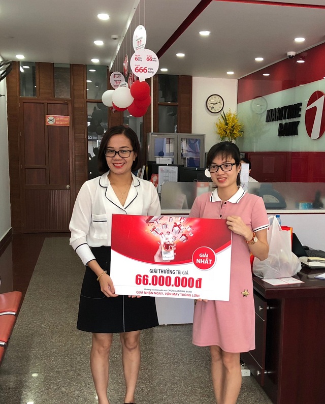Maritime Bank trao thưởng 66 triệu đồng cùng hàng nghìn quà tặng cho khách hàng may mắn