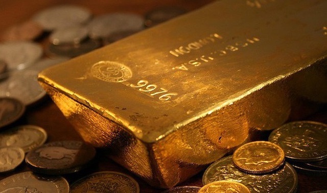 Giá vàng giảm mạnh, thấp nhất trong 1 tháng