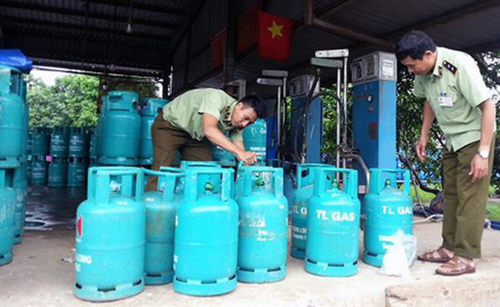 Đề xuất xử lý hình sự hành vi kinh doanh gas trái phép