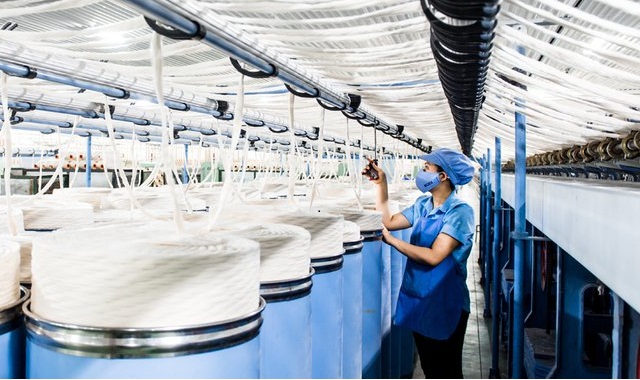 FTM tiếp tục chuỗi giảm giá