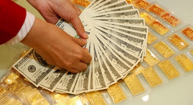 Vàng đứng giá khi đồng USD leo đỉnh