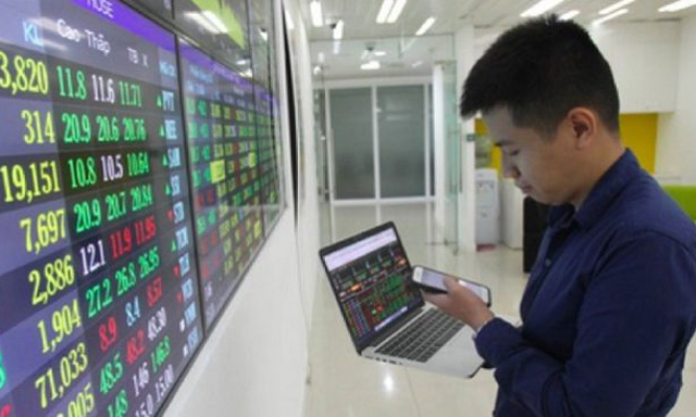 Năm 2019, đầu tư cổ phiếu nào?