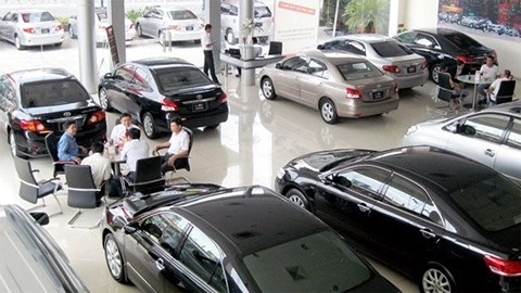 Doanh nghiệp bán buôn, bán lẻ, sửa chữa ô tô xe máy 'chết' nhiều nhất