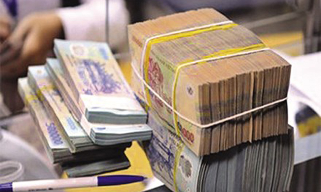 Lãi suất huy động tăng cao vì nợ xấu?