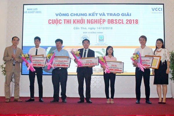 SmartFarm giành giải cao nhất cuộc thi khởi nghiệp ĐBSCL