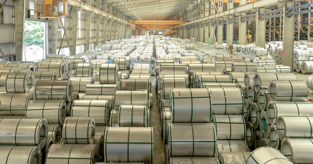 Cổ phiếu HSG rơi tự do