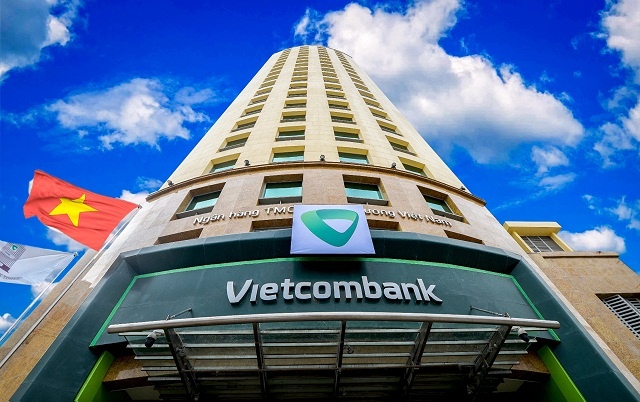 Vietcombank-Toa-nha-Tru-so-chi-8302-2469