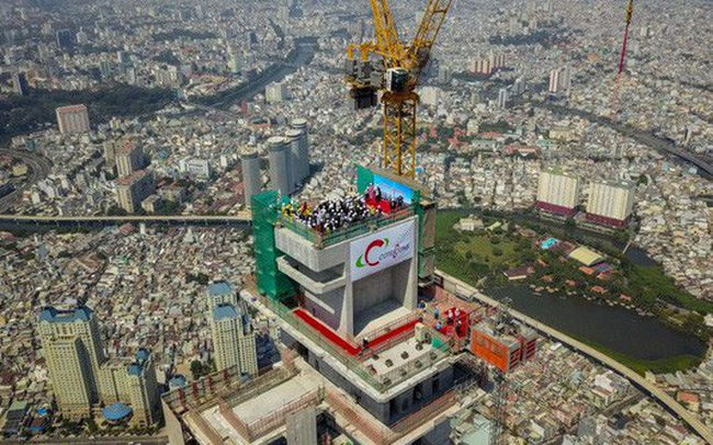 Mua cổ phiếu quỹ, CTD vẫn giảm